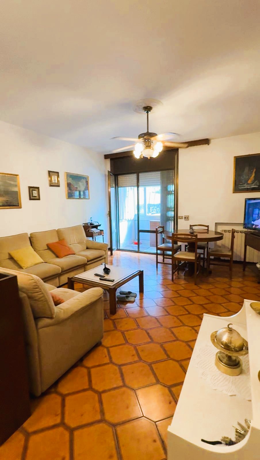 APPARTAMENTO 4 LOCALI CON DOPPIA TERRAZZA ABITABILE - FS Immobiliare